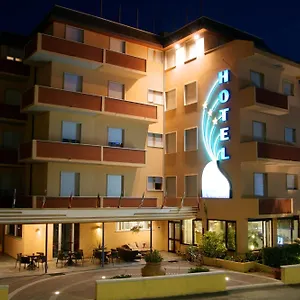 Il Delfino 3* San Vincenzo