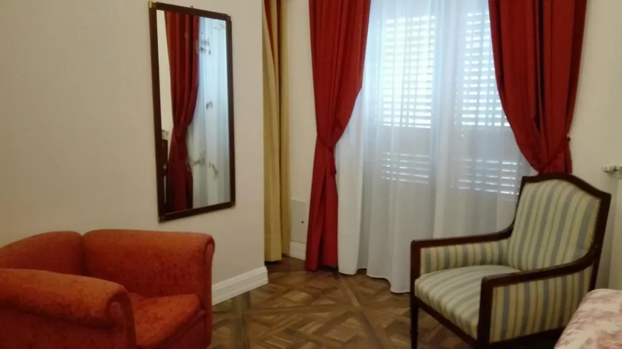 Demetra Rooms Palermo 3*,  Italien